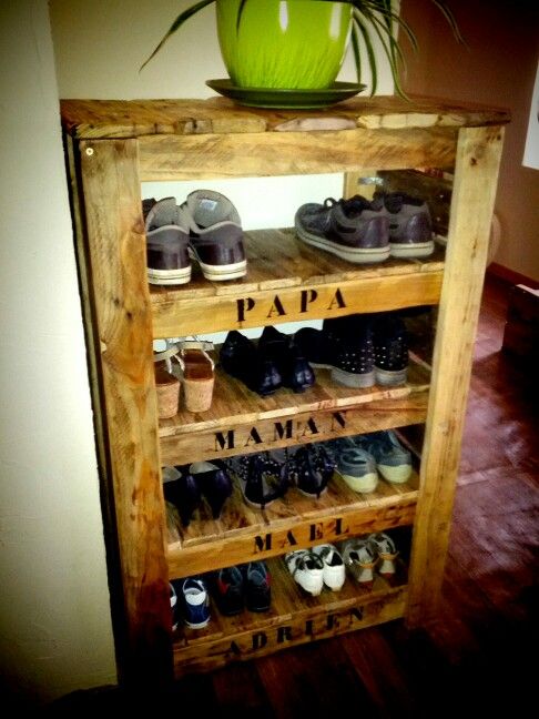 Meuble a chaussure en palette en bois