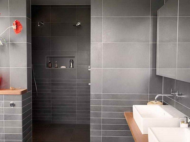 Salle de bain carrelage anthracite