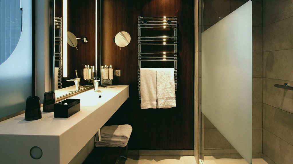 Frise salle de bain autocollante - fleur de passion