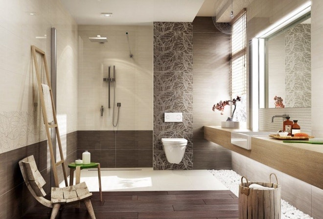 Salle de bain beige et marron